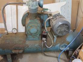 Compressor for sale great machine  - picture0' - Click to enlarge