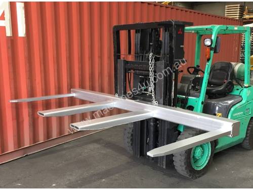 Forklift Spreader - Model: DHE-FS2.5 | Fully Compliant, With Conformance Plate