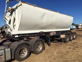 Howard Porter Hi-Cube Side Tipper  Lead trailer with ring feeder. - picture0' - Click to enlarge