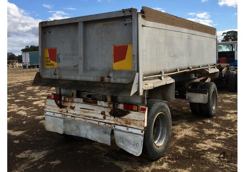 caption SHEPHARD single axle dog trailers