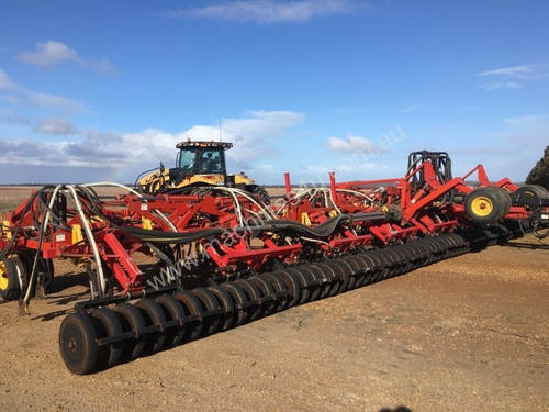 Bourgault 5710 Seeder Bar Seeding/Planting Equip