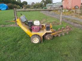 Wenco Self Propelled Trencher - picture0' - Click to enlarge