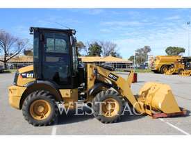 CATERPILLAR 903C Wheel Loaders integrated Toolcarriers - picture1' - Click to enlarge