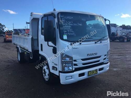 2017 Isuzu NQR 87-190