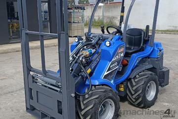   Multione 5.3K Beekeeping Edition Loader