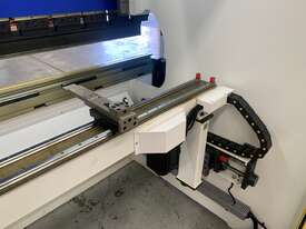 CNC Press Brake 135t x 3.1m - picture1' - Click to enlarge