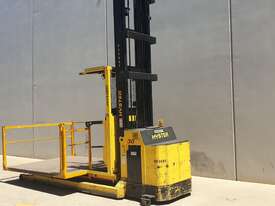 0.3T Battery Electric Order Picker - picture2' - Click to enlarge