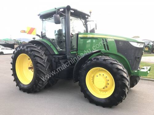 John Deere 7230R tractor