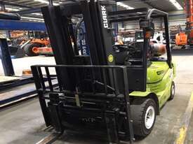 Used CLARK 2.5t LPG Container Access Forklift - For Rent - Hire - picture0' - Click to enlarge