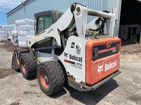 2014 BOBCAT A770 SKIDSTEER U4102 - picture1' - Click to enlarge