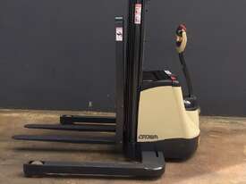 Crown SX3000 Low Mast 3 Stage Walkie Stacker- Refurbished  - picture2' - Click to enlarge