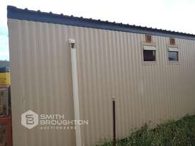 2011 COMPLETE PORTABLES 14.4M X 3.3M TRANSPORTABLE ACCOMODATION BUILDING - picture2' - Click to enlarge