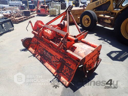 1.9M HOWARD ROTARY HOE