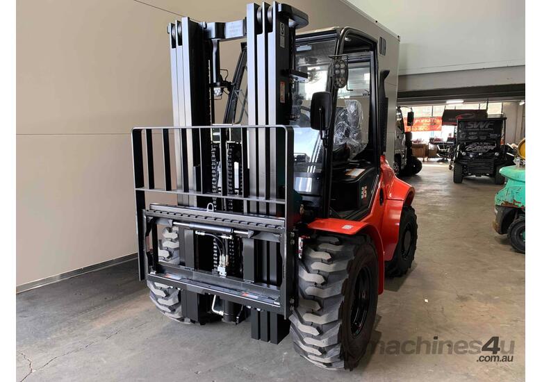 New 3.5ton 2WD Rough Terrain Forklift / 4m lift / 3 stage mast / Diesel