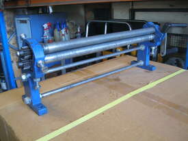 Bramley 450mm x  0.8mm Manual Bench Rolls - picture1' - Click to enlarge