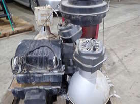 PALLET COMPRISING HI BAY LIGHTS & DUST EXTRACTOR - picture1' - Click to enlarge