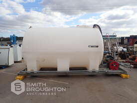 WELDING SOLUTIONS PT10000 10,000 LITRE DROP IN WATER TANK TO SUIT 6X4 TIPPER - picture0' - Click to enlarge