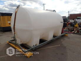 WELDING SOLUTIONS PT10000 10,000 LITRE DROP IN WATER TANK TO SUIT 6X4 TIPPER - picture0' - Click to enlarge