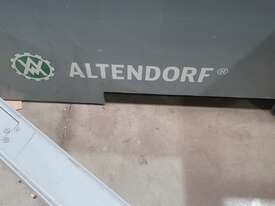 ALTENDORF WA8 SLIDING TABLE SAW 2011  - picture1' - Click to enlarge