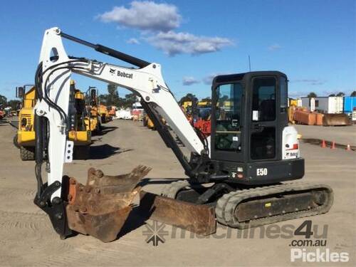 2014 Bobcat E50