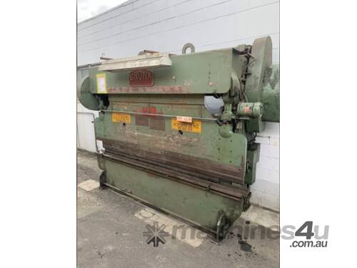 caption Press Brake Folder