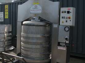 STAINLESS STEEL Vertical Hydraulic Wine Press - Gemignani Ercole ***MAKE AN OFFER*** - picture0' - Click to enlarge