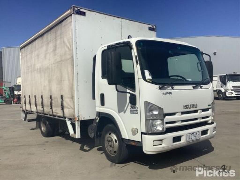 Buy Used Isuzu NPR200 Dual Cab Trucks in , - Listed on Machines4u