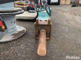 Everdigm Rhino EHB40 Hydraulic Hammer - picture1' - Click to enlarge