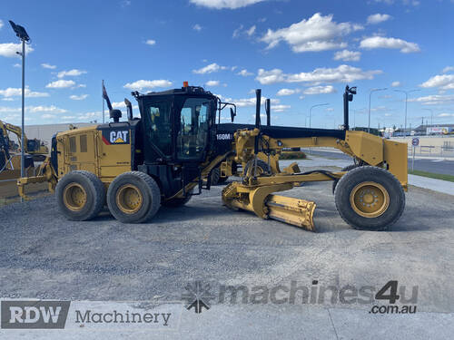 2014 Caterpillar 160M 2 Grader