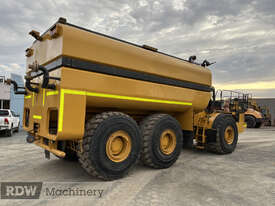 Caterpillar D400E Water Truck - picture0' - Click to enlarge