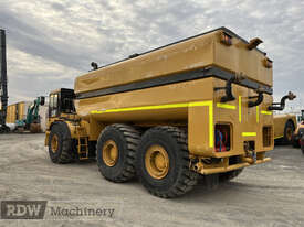 Caterpillar D400E Water Truck - picture2' - Click to enlarge