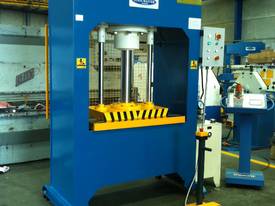 160Ton H Frame Heavy Duty Hydraulic Platen Press - picture1' - Click to enlarge