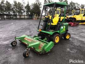 2009 John Deere 1445 Series II 4WD - picture0' - Click to enlarge