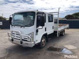 2011 Isuzu NPR 300 - picture0' - Click to enlarge