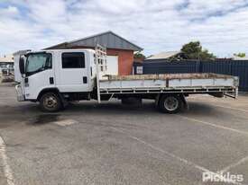 2011 Isuzu NPR 300 - picture1' - Click to enlarge