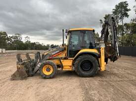 2014 Volvo BL71B Backhoe U4459 - picture0' - Click to enlarge