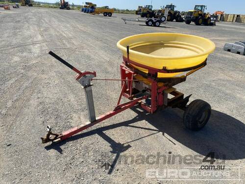 Trailor Mounted Fertiliser Spreader, Poly Hopper