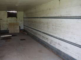 Refrigerated Truck Body, No motor used for storage - picture2' - Click to enlarge