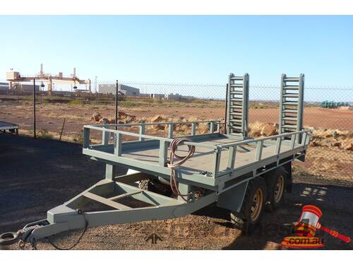 CUSTOM MADE PLANT TRAILER