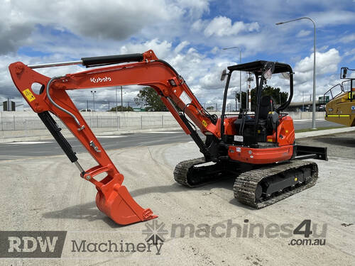 Kubota U50-5S Excavator