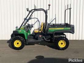 2010 John Deere Gator 855D - picture1' - Click to enlarge