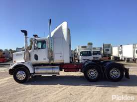 2007 Western Star 4800FX Constellation - picture1' - Click to enlarge