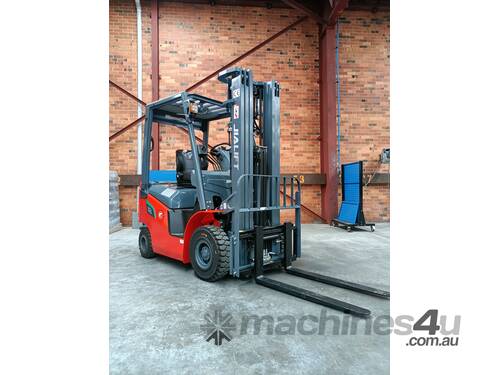 JIALIFT - 1.8T Electric Forklift | Lithium Battery