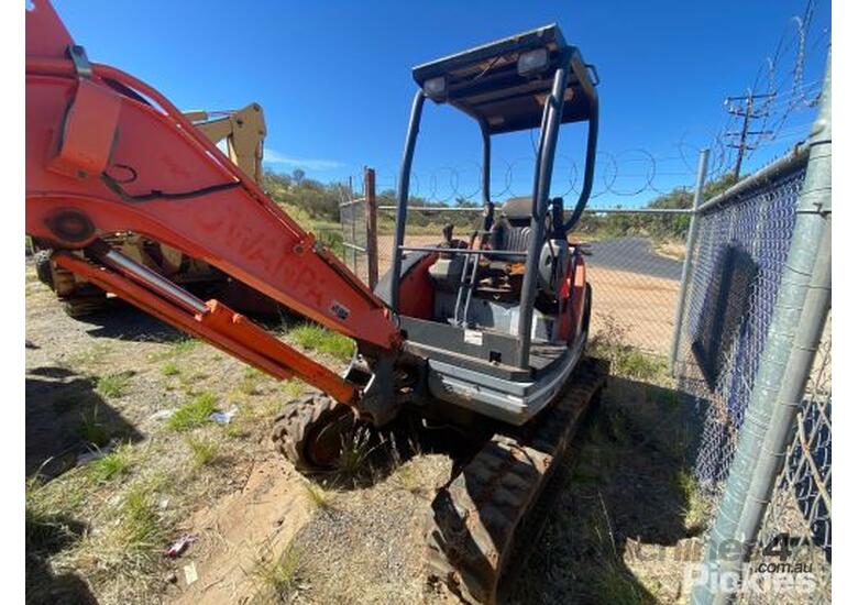 Used Kubota KX713 07 Tonne Excavator in , Listed on Machines4u