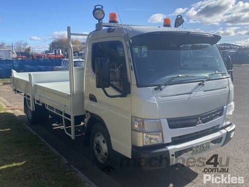 2015 Mitsubishi Canter FEB71