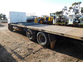 2000 VOLVO FL6 TRAY TOP - picture1' - Click to enlarge