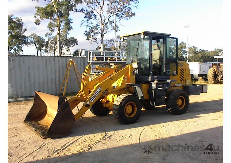 caption Wheel loader Victory VL200
