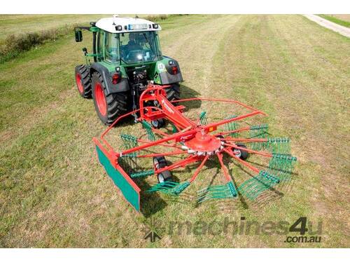 9546 - Single Rotor Rakes