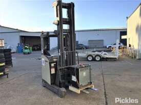 Crown High Reach Forklift - picture0' - Click to enlarge