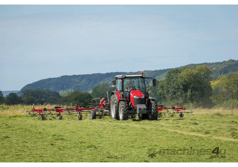 caption MF 5700 Tractor Dyna 4 Walkaround 5710